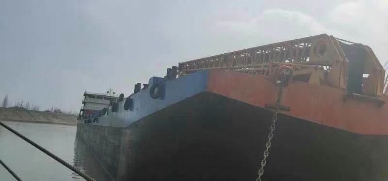  船舶交易网·www.86agency.com 南通运维处甲板驳船·浮动码头·码头驳船·驳船船舶交易网 找船,找货网,船舶寄售,船舶求购发布,开具船舶交易发票二手船舶信息5000吨新造自卸沙船甲板驳船·浮动码头·码头驳船·驳船船舶交易网 找船,找货网,船舶寄售,船舶求购发布,开具船舶交易发票 