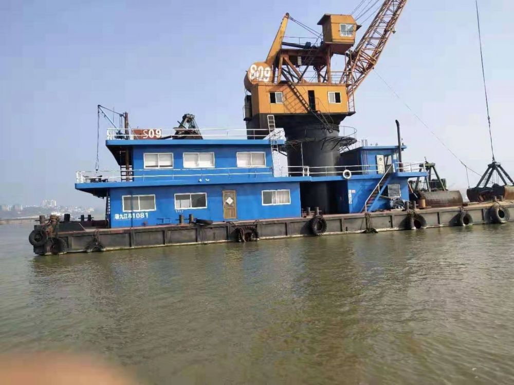  船舶交易网·www.86agency.com 南通运维处浮吊·工程船船舶交易网 找船,找货网,船舶寄售,船舶求购发布,开具船舶交易发票二手船舶信息2012年52米2179吨浮吊浮吊·工程船船舶交易网 找船,找货网,船舶寄售,船舶求购发布,开具船舶交易发票 