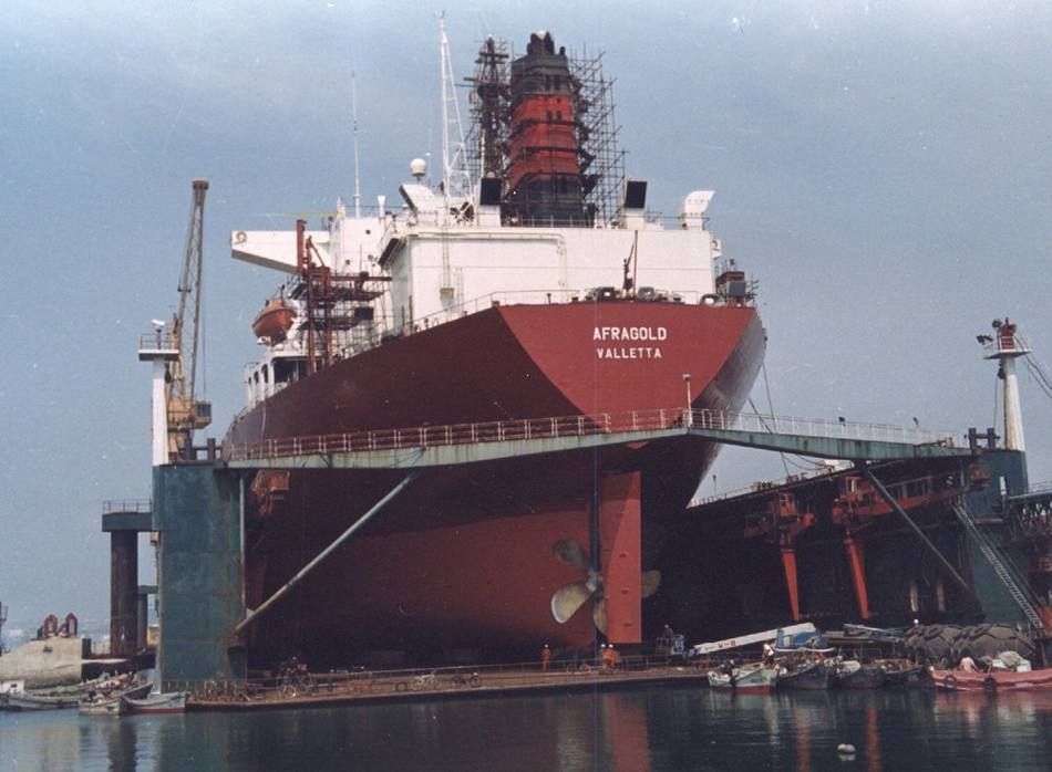  船舶交易网·www.86agency.com 南通运维处海洋平台·钻井平台·浮动平台·生活平台·发电船·PSV·OSV·LNG Module船舶交易网 找船,找货网,船舶寄售,船舶求购发布,开具船舶交易发票二手船舶信息8万吨 浮船坞海洋平台·钻井平台·浮动平台·生活平台·发电船·PSV·OSV·LNG Module船舶交易网 找船,找货网,船舶寄售,船舶求购发布,开具船舶交易发票 