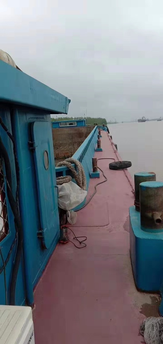  船舶交易网·www.86agency.com 南通运维处货船·散货船船舶交易网 找船,找货网,船舶寄售,船舶求购发布,开具船舶交易发票二手船舶信息2010年55.6米1500吨货船售货船·散货船船舶交易网 找船,找货网,船舶寄售,船舶求购发布,开具船舶交易发票 