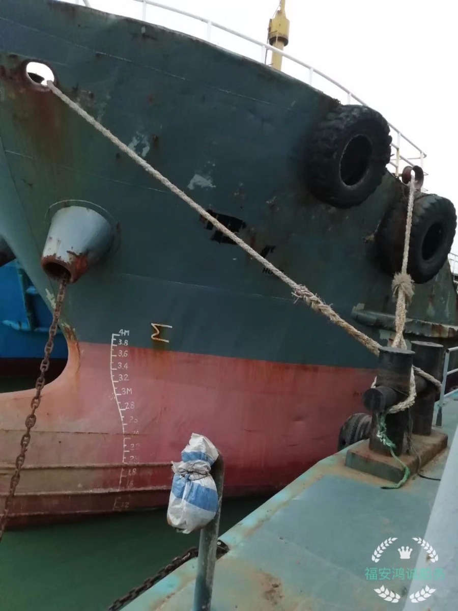  船舶交易网·www.86agency.com 南通运维处油船船舶交易网 找船,找货网,船舶寄售,船舶求购发布,开具船舶交易发票二手船舶信息2005年55米1000吨沿海油船油船船舶交易网 找船,找货网,船舶寄售,船舶求购发布,开具船舶交易发票 