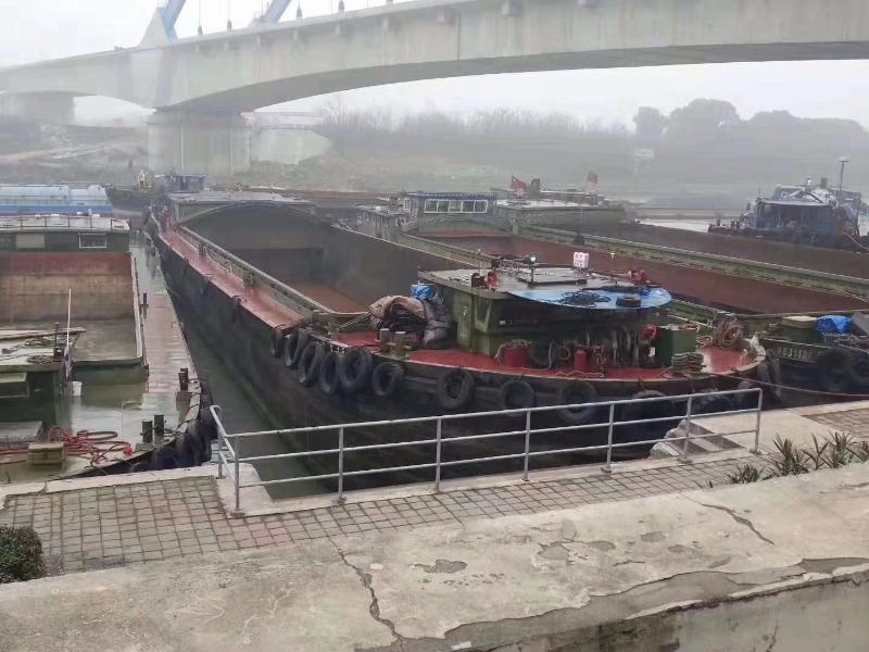  船舶交易网·www.86agency.com 南通运维处货船·散货船船舶交易网 找船,找货网,船舶寄售,船舶求购发布,开具船舶交易发票二手船舶信息2015年52.8米1400吨货船货船·散货船船舶交易网 找船,找货网,船舶寄售,船舶求购发布,开具船舶交易发票 