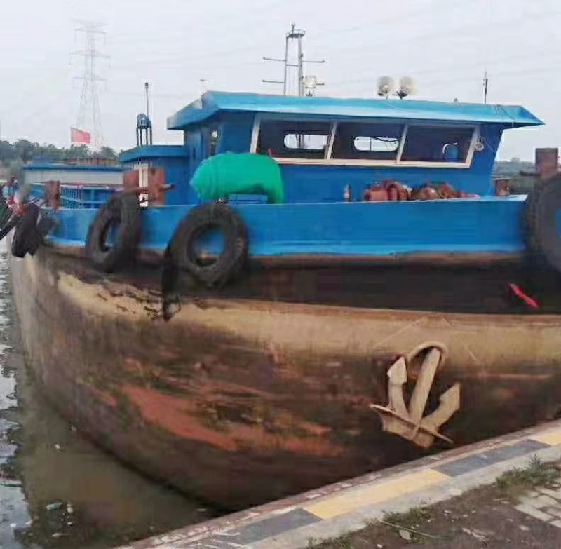  船舶交易网·www.86agency.com 南通运维处货船·散货船船舶交易网 找船,找货网,船舶寄售,船舶求购发布,开具船舶交易发票二手船舶信息2010年53米1400吨货船货船·散货船船舶交易网 找船,找货网,船舶寄售,船舶求购发布,开具船舶交易发票 