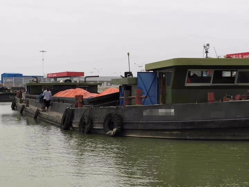  船舶交易网·www.86agency.com 南通运维处货船·散货船船舶交易网 找船,找货网,船舶寄售,船舶求购发布,开具船舶交易发票二手船舶信息1995年53.5米1530吨货船货船·散货船船舶交易网 找船,找货网,船舶寄售,船舶求购发布,开具船舶交易发票 