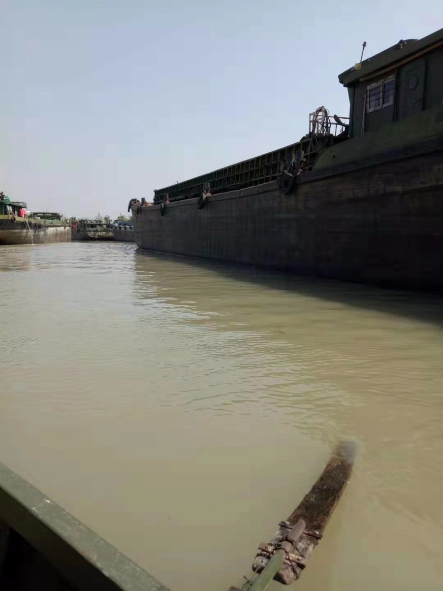  船舶交易网·www.86agency.com 南通运维处货船·散货船船舶交易网 找船,找货网,船舶寄售,船舶求购发布,开具船舶交易发票二手船舶信息2003年44.5米986吨货船货船·散货船船舶交易网 找船,找货网,船舶寄售,船舶求购发布,开具船舶交易发票 