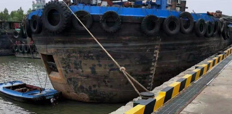  船舶交易网·www.86agency.com 南通运维处货船·散货船船舶交易网 找船,找货网,船舶寄售,船舶求购发布,开具船舶交易发票二手船舶信息2016年58米1666吨货船货船·散货船船舶交易网 找船,找货网,船舶寄售,船舶求购发布,开具船舶交易发票 