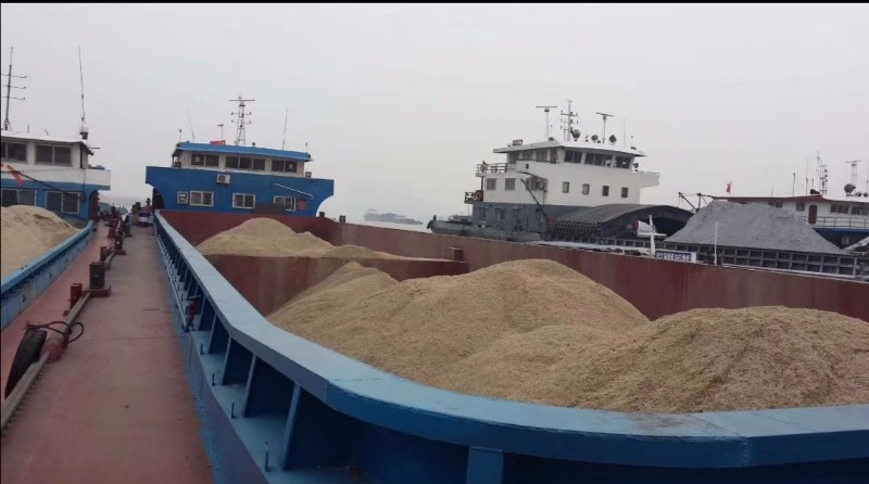  船舶交易网·www.86agency.com 南通运维处货船·散货船船舶交易网 找船,找货网,船舶寄售,船舶求购发布,开具船舶交易发票二手船舶信息2011年82.42米5206吨货船货船·散货船船舶交易网 找船,找货网,船舶寄售,船舶求购发布,开具船舶交易发票 