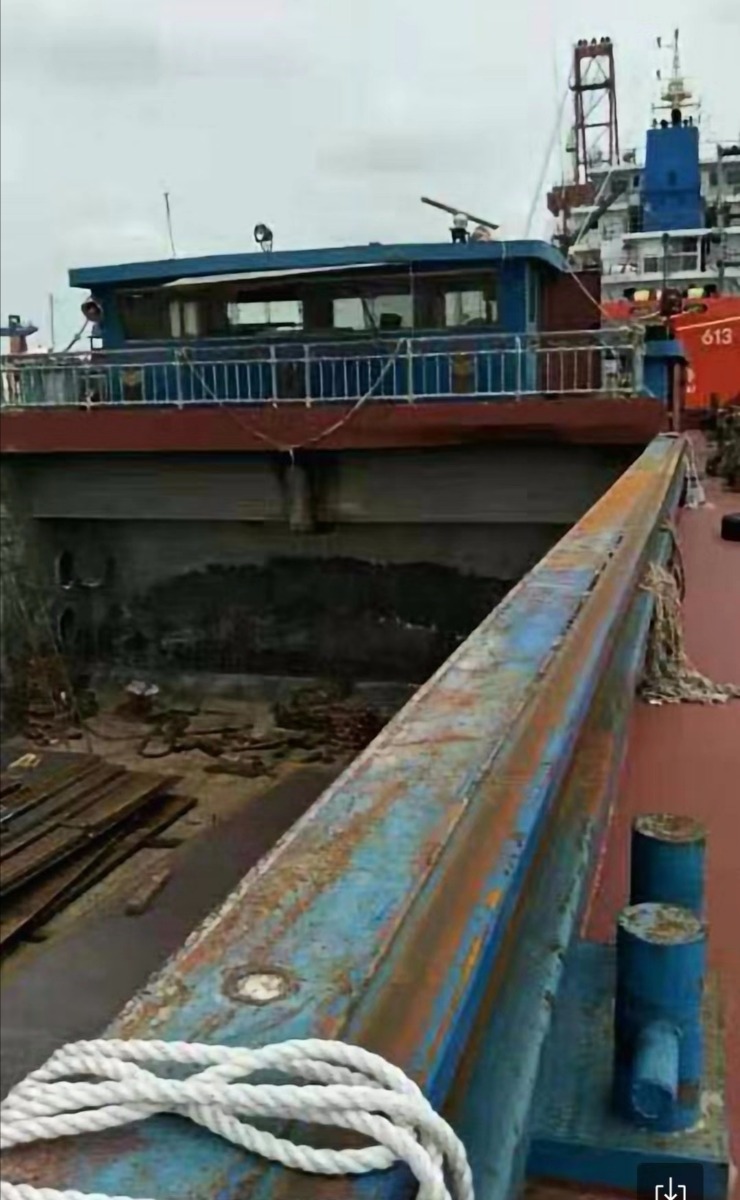  船舶交易网·www.86agency.com 南通运维处货船·散货船船舶交易网 找船,找货网,船舶寄售,船舶求购发布,开具船舶交易发票二手船舶信息2013年59.8米1969吨货船货船·散货船船舶交易网 找船,找货网,船舶寄售,船舶求购发布,开具船舶交易发票 