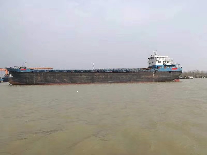  船舶交易网·www.86agency.com 南通运维处货船·散货船船舶交易网 找船,找货网,船舶寄售,船舶求购发布,开具船舶交易发票二手船舶信息2005年99.35米8030吨货船货船·散货船船舶交易网 找船,找货网,船舶寄售,船舶求购发布,开具船舶交易发票 