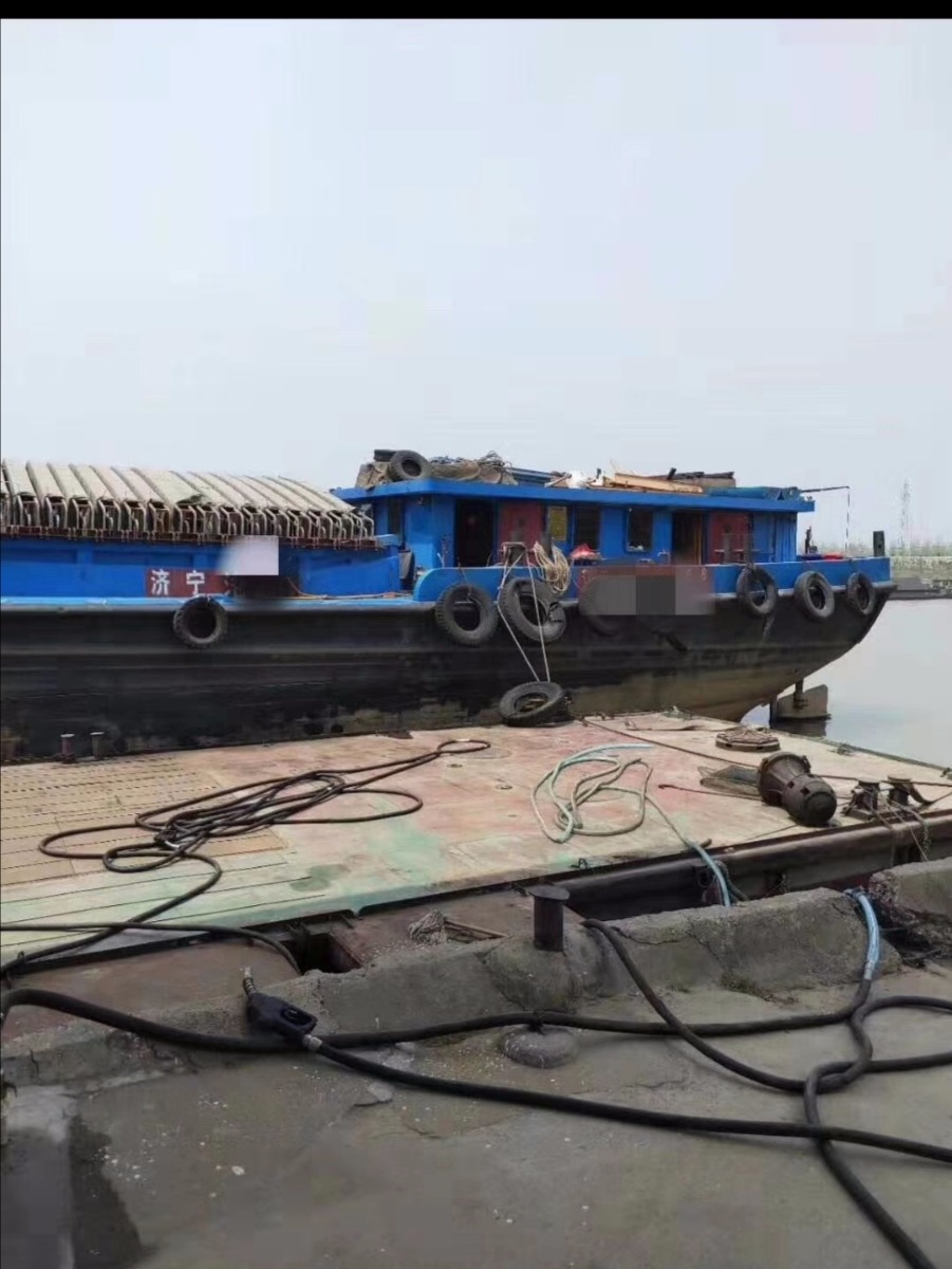  船舶交易网·www.86agency.com 南通运维处货船·散货船船舶交易网 找船,找货网,船舶寄售,船舶求购发布,开具船舶交易发票二手船舶信息2013年53米1455吨货船货船·散货船船舶交易网 找船,找货网,船舶寄售,船舶求购发布,开具船舶交易发票 