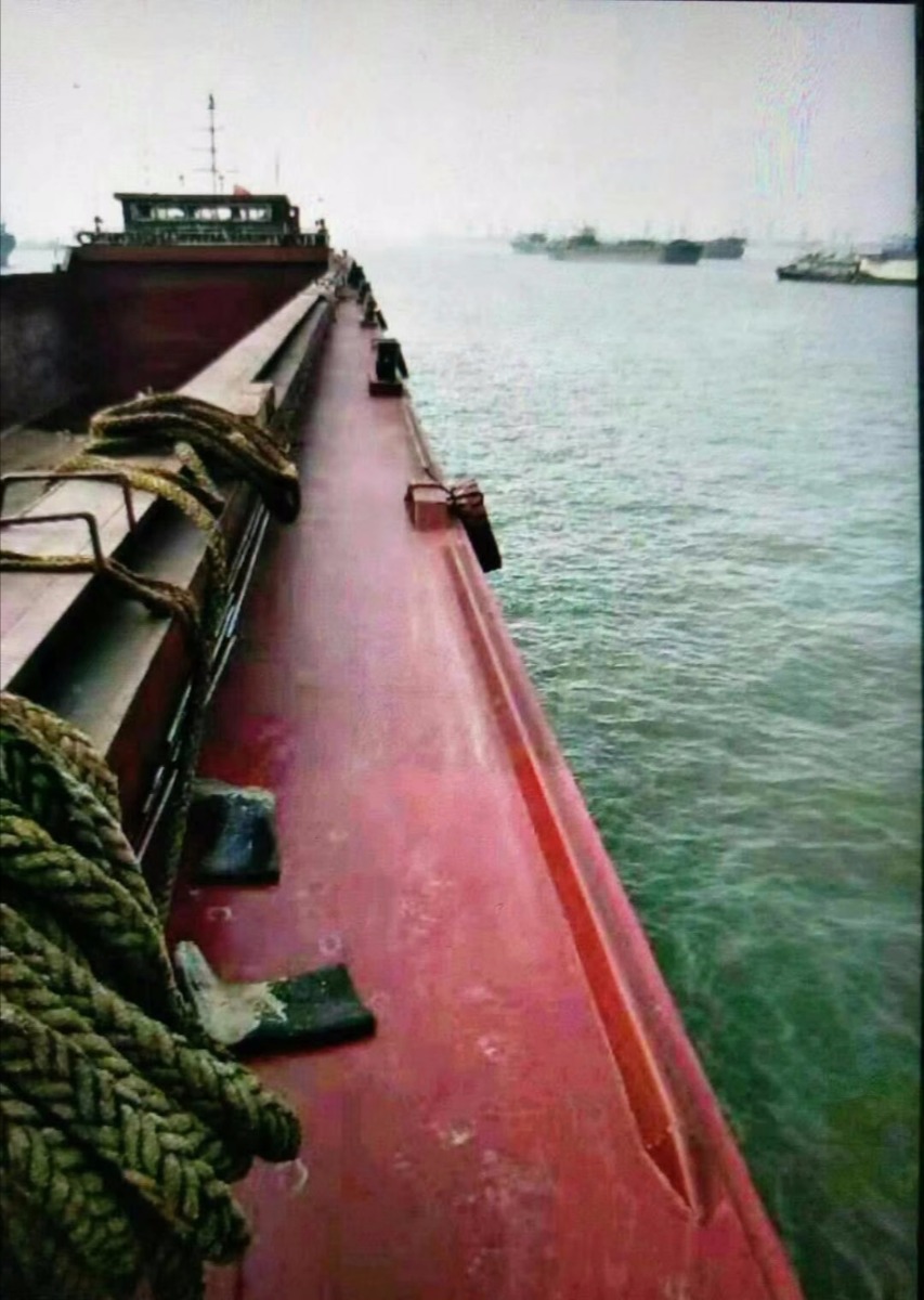  船舶交易网·www.86agency.com 南通运维处货船·散货船船舶交易网 找船,找货网,船舶寄售,船舶求购发布,开具船舶交易发票二手船舶信息2015年76米3730吨货船货船·散货船船舶交易网 找船,找货网,船舶寄售,船舶求购发布,开具船舶交易发票 