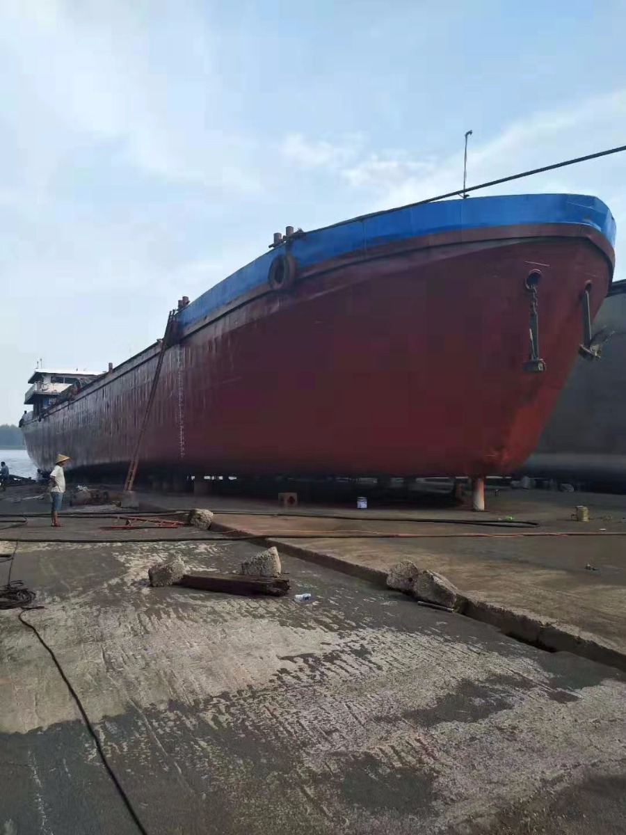  船舶交易网·www.86agency.com 南通运维处货船·散货船船舶交易网 找船,找货网,船舶寄售,船舶求购发布,开具船舶交易发票二手船舶信息2005年74.2米3121吨货船货船·散货船船舶交易网 找船,找货网,船舶寄售,船舶求购发布,开具船舶交易发票 