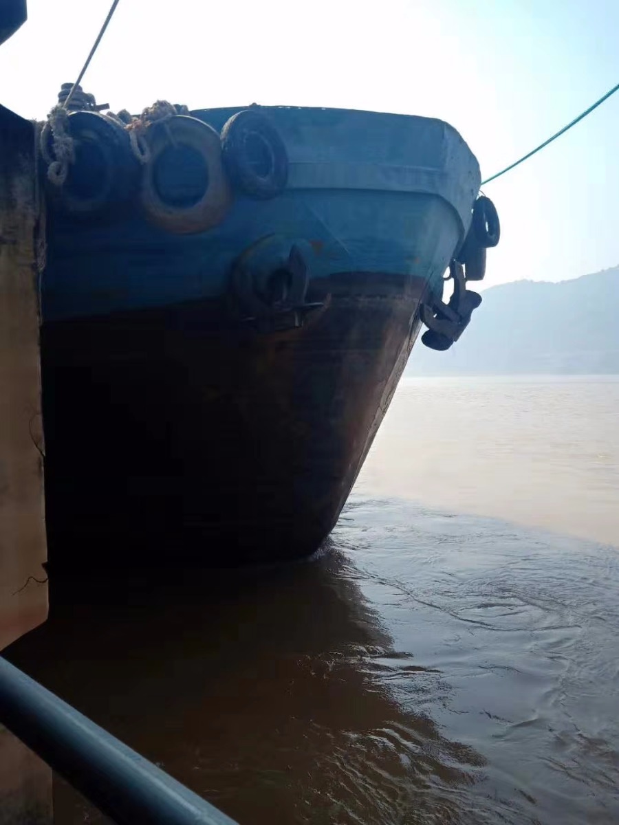  船舶交易网·www.86agency.com 南通运维处货船·散货船船舶交易网 找船,找货网,船舶寄售,船舶求购发布,开具船舶交易发票二手船舶信息2005年58米1764吨货船货船·散货船船舶交易网 找船,找货网,船舶寄售,船舶求购发布,开具船舶交易发票 