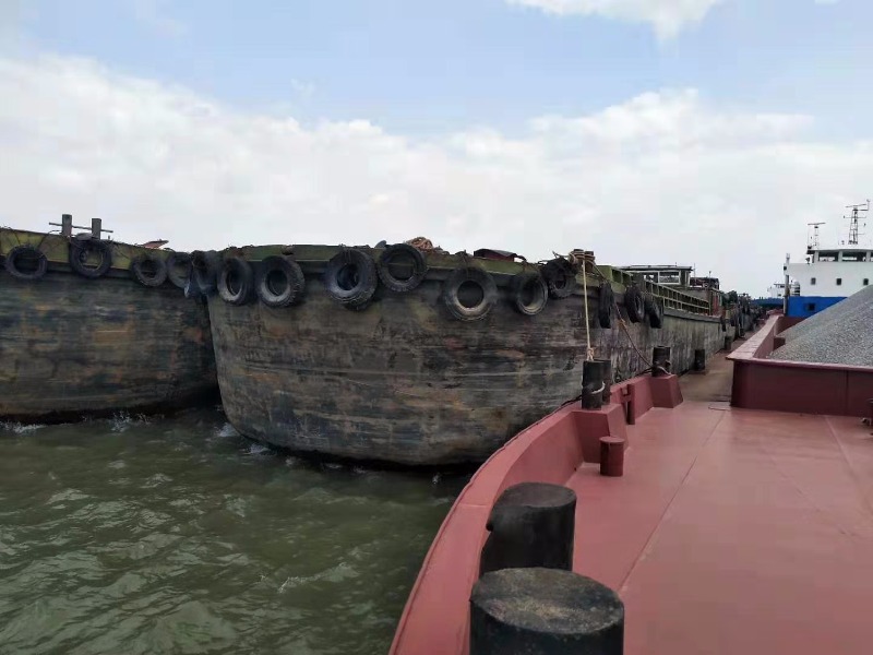  船舶交易网·www.86agency.com 南通运维处货船·散货船船舶交易网 找船,找货网,船舶寄售,船舶求购发布,开具船舶交易发票二手船舶信息2010年40.8米646吨货船货船·散货船船舶交易网 找船,找货网,船舶寄售,船舶求购发布,开具船舶交易发票 