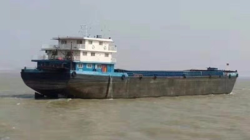  船舶交易网·www.86agency.com 南通运维处货船·散货船船舶交易网 找船,找货网,船舶寄售,船舶求购发布,开具船舶交易发票二手船舶信息2004年82.4米4409吨货船货船·散货船船舶交易网 找船,找货网,船舶寄售,船舶求购发布,开具船舶交易发票 