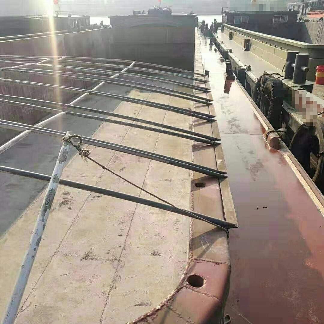  船舶交易网·www.86agency.com 南通运维处货船·散货船船舶交易网 找船,找货网,船舶寄售,船舶求购发布,开具船舶交易发票二手船舶信息2014年52.5米1356吨货船货船·散货船船舶交易网 找船,找货网,船舶寄售,船舶求购发布,开具船舶交易发票 