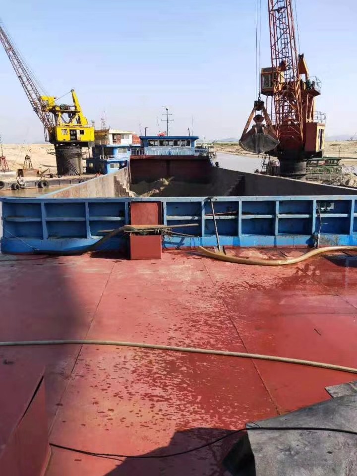  船舶交易网·www.86agency.com 南通运维处货船·散货船船舶交易网 找船,找货网,船舶寄售,船舶求购发布,开具船舶交易发票二手船舶信息2005年68米2775吨货船货船·散货船船舶交易网 找船,找货网,船舶寄售,船舶求购发布,开具船舶交易发票 