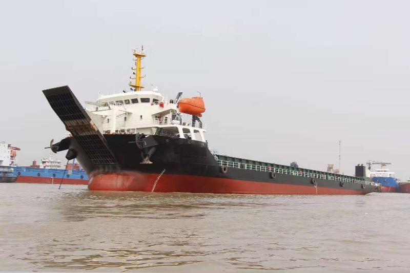  船舶交易网·www.86agency.com 南通运维处甲板驳船·浮动码头·码头驳船·驳船船舶交易网 找船,找货网,船舶寄售,船舶求购发布,开具船舶交易发票二手船舶信息2016年114米10497吨甲板货船甲板驳船·浮动码头·码头驳船·驳船船舶交易网 找船,找货网,船舶寄售,船舶求购发布,开具船舶交易发票 