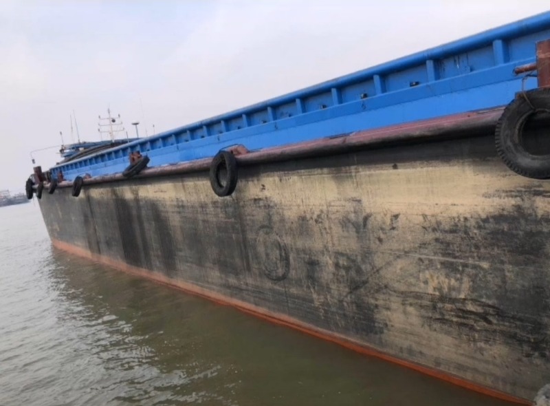  船舶交易网·www.86agency.com 南通运维处货船·散货船船舶交易网 找船,找货网,船舶寄售,船舶求购发布,开具船舶交易发票二手船舶信息2009年62米2187吨货船货船·散货船船舶交易网 找船,找货网,船舶寄售,船舶求购发布,开具船舶交易发票 