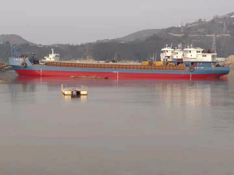  船舶交易网·www.86agency.com 南通运维处货船·散货船船舶交易网 找船,找货网,船舶寄售,船舶求购发布,开具船舶交易发票二手船舶信息2013年67.28米2300吨货船货船·散货船船舶交易网 找船,找货网,船舶寄售,船舶求购发布,开具船舶交易发票 