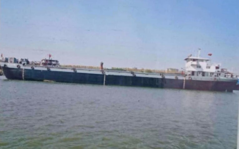  船舶交易网·www.86agency.com 南通运维处货船·散货船船舶交易网 找船,找货网,船舶寄售,船舶求购发布,开具船舶交易发票二手船舶信息2010年79.6米3630吨货船J2货船·散货船船舶交易网 找船,找货网,船舶寄售,船舶求购发布,开具船舶交易发票 