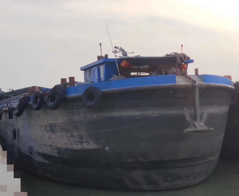  船舶交易网·www.86agency.com 南通运维处货船·散货船船舶交易网 找船,找货网,船舶寄售,船舶求购发布,开具船舶交易发票二手船舶信息2014年52米1244吨货船货船·散货船船舶交易网 找船,找货网,船舶寄售,船舶求购发布,开具船舶交易发票 