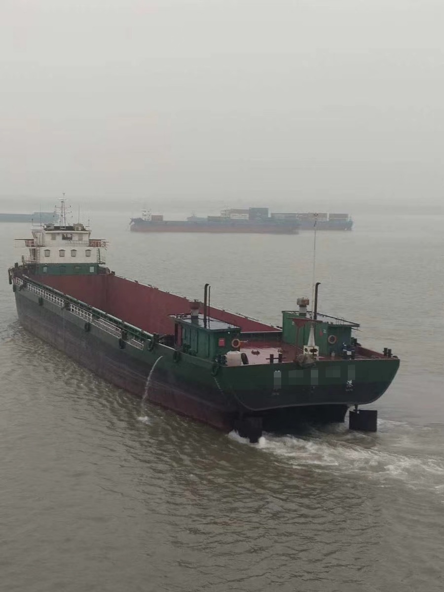  船舶交易网·www.86agency.com 南通运维处货船·散货船船舶交易网 找船,找货网,船舶寄售,船舶求购发布,开具船舶交易发票二手船舶信息2015年90米6123吨货船货船·散货船船舶交易网 找船,找货网,船舶寄售,船舶求购发布,开具船舶交易发票 