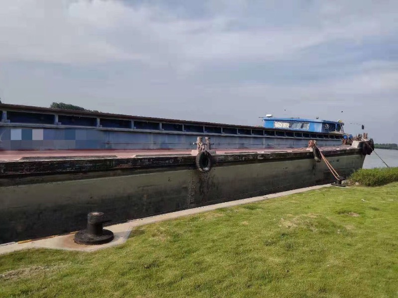  船舶交易网·www.86agency.com 南通运维处货船·散货船船舶交易网 找船,找货网,船舶寄售,船舶求购发布,开具船舶交易发票二手船舶信息2011年53米1396吨货船货船·散货船船舶交易网 找船,找货网,船舶寄售,船舶求购发布,开具船舶交易发票 