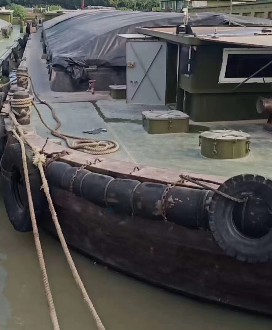  船舶交易网·www.86agency.com 南通运维处货船·散货船船舶交易网 找船,找货网,船舶寄售,船舶求购发布,开具船舶交易发票二手船舶信息2015年52.85米1411吨货船货船·散货船船舶交易网 找船,找货网,船舶寄售,船舶求购发布,开具船舶交易发票 