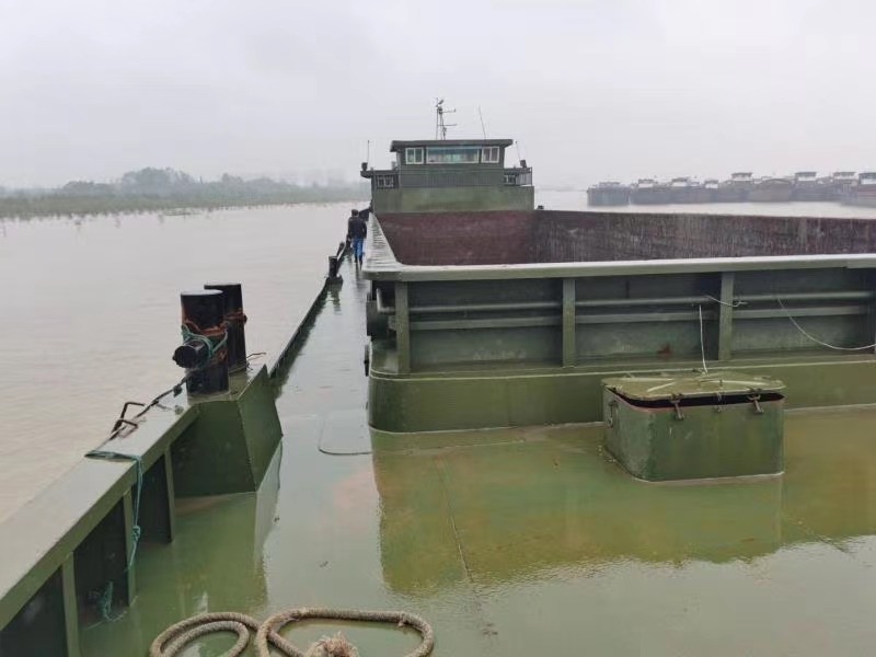  船舶交易网·www.86agency.com 南通运维处货船·散货船船舶交易网 找船,找货网,船舶寄售,船舶求购发布,开具船舶交易发票二手船舶信息2004年63.9米2284吨货船货船·散货船船舶交易网 找船,找货网,船舶寄售,船舶求购发布,开具船舶交易发票 