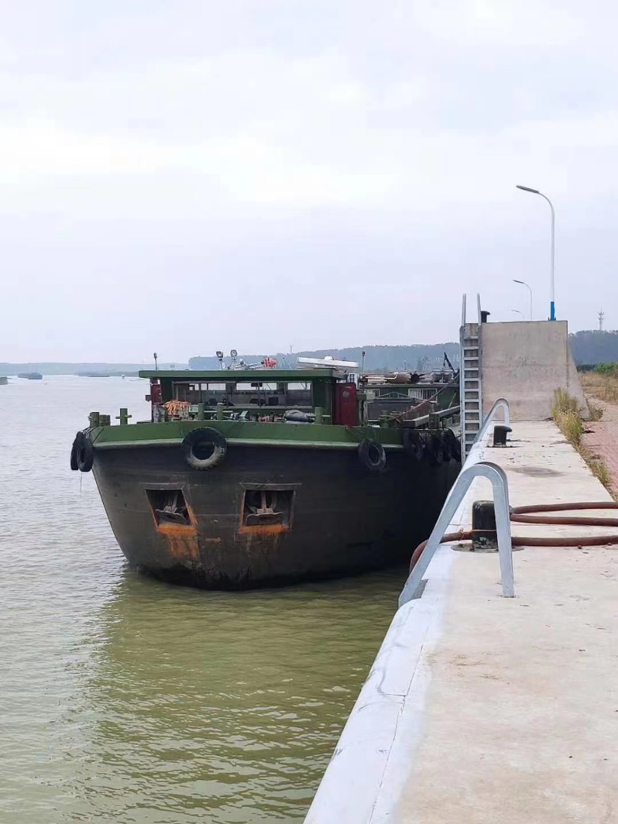  船舶交易网·www.86agency.com 南通运维处货船·散货船船舶交易网 找船,找货网,船舶寄售,船舶求购发布,开具船舶交易发票二手船舶信息2015年63米2200吨货船货船·散货船船舶交易网 找船,找货网,船舶寄售,船舶求购发布,开具船舶交易发票 