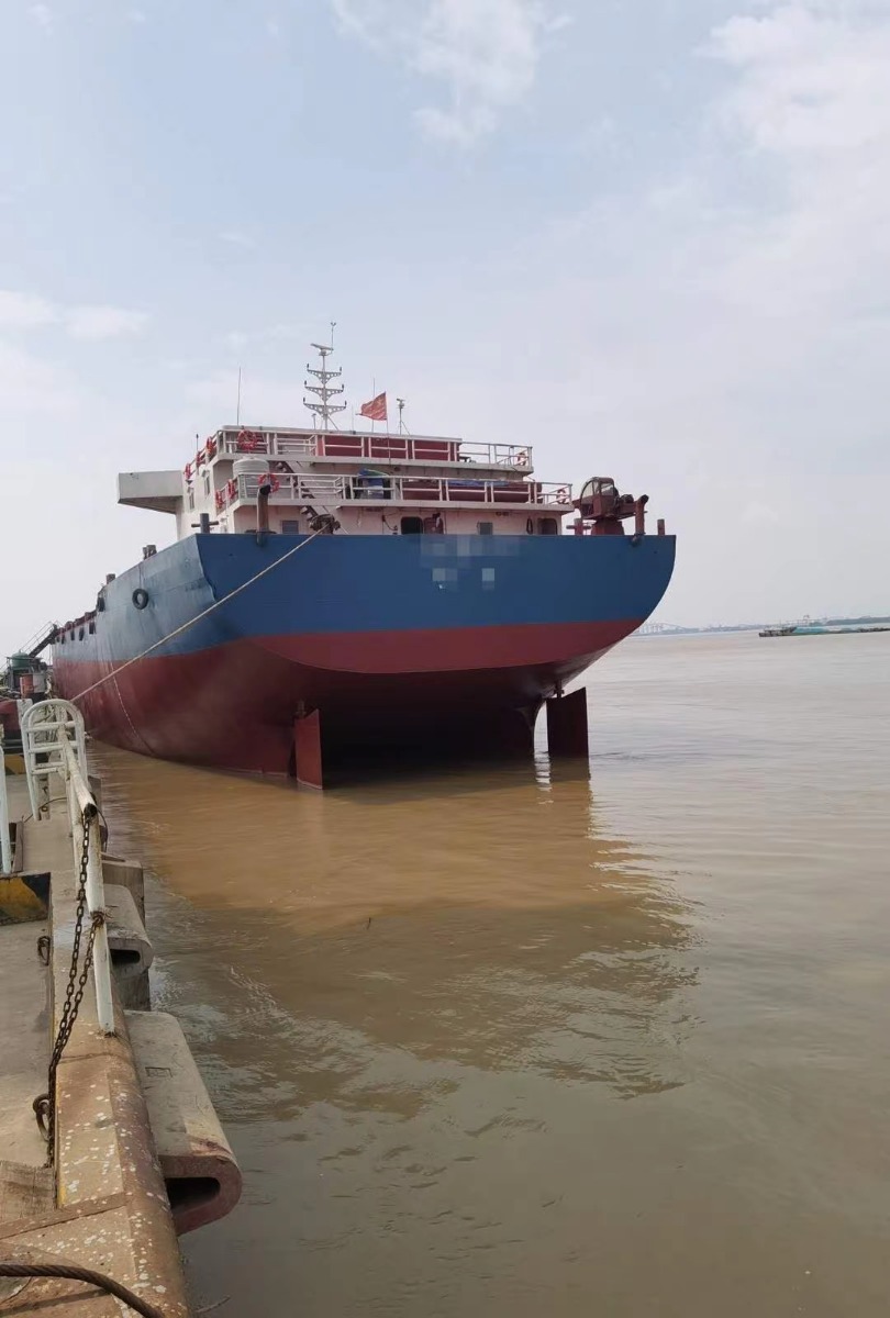  船舶交易网·www.86agency.com 南通运维处货船·散货船船舶交易网 找船,找货网,船舶寄售,船舶求购发布,开具船舶交易发票二手船舶信息2014年110米13641吨货船货船·散货船船舶交易网 找船,找货网,船舶寄售,船舶求购发布,开具船舶交易发票 