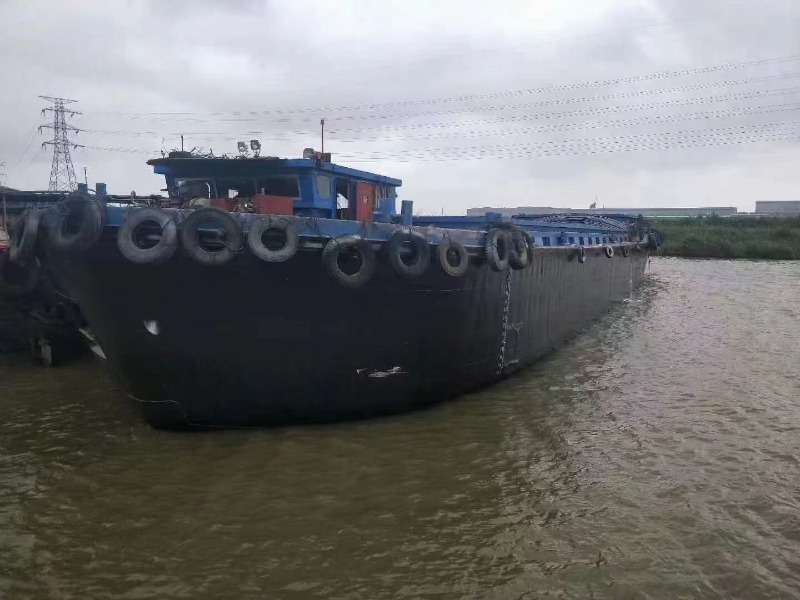  船舶交易网·www.86agency.com 南通运维处货船·散货船船舶交易网 找船,找货网,船舶寄售,船舶求购发布,开具船舶交易发票二手船舶信息2014年49.8米1373吨货船货船·散货船船舶交易网 找船,找货网,船舶寄售,船舶求购发布,开具船舶交易发票 