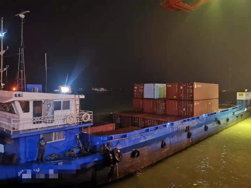  船舶交易网·www.86agency.com 南通运维处货船·散货船船舶交易网 找船,找货网,船舶寄售,船舶求购发布,开具船舶交易发票二手船舶信息2015年78米3439吨货船货船·散货船船舶交易网 找船,找货网,船舶寄售,船舶求购发布,开具船舶交易发票 