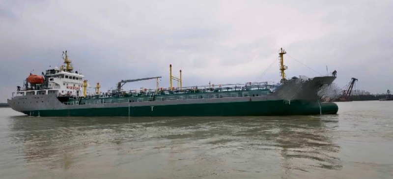  船舶交易网·www.86agency.com 南通运维处油船船舶交易网 找船,找货网,船舶寄售,船舶求购发布,开具船舶交易发票二手船舶信息2007年建造4400吨油船出售油船船舶交易网 找船,找货网,船舶寄售,船舶求购发布,开具船舶交易发票 